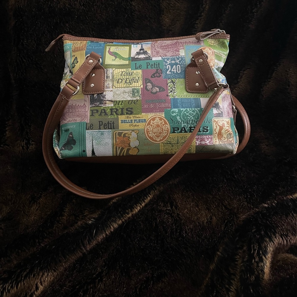 Purse, Relic by Fossil, man-made materials, super cute.